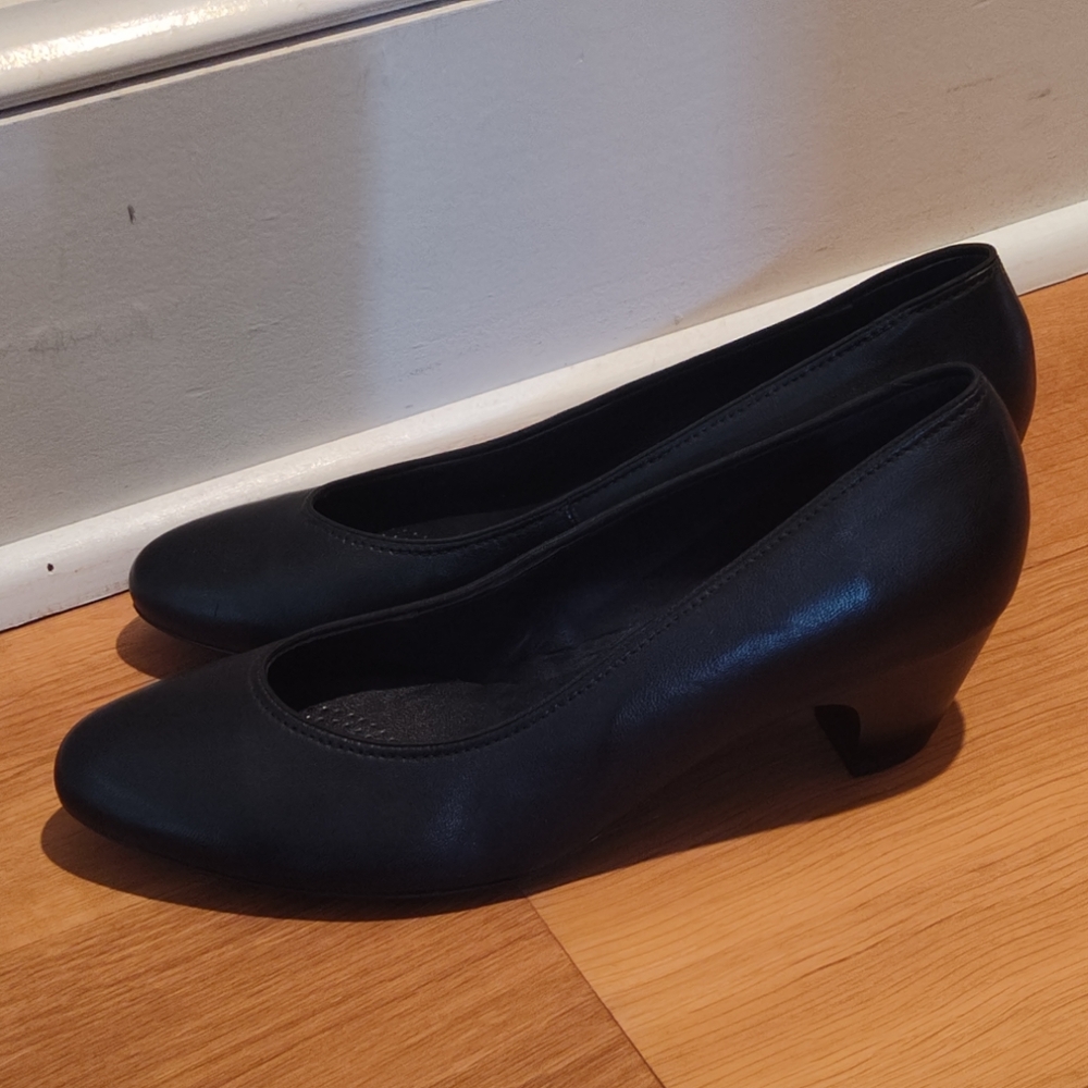 Ara pumps